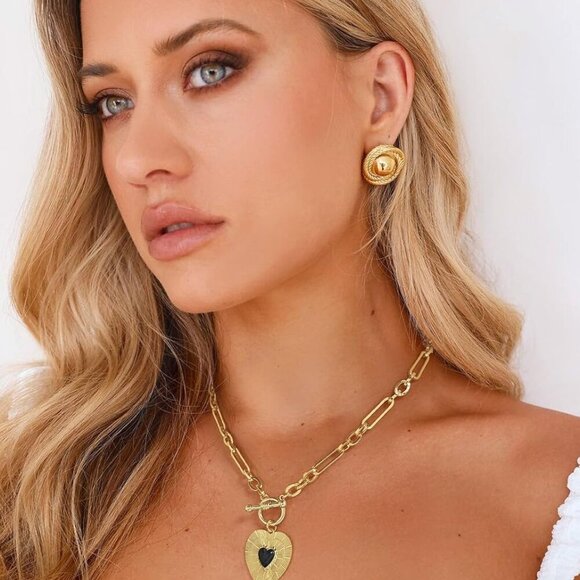 Chunky Heart Necklace Sunburst Heart Pendant Necklace Vintage Statement Necklace - Picture 6 of 7